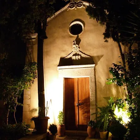 Troullos Traditional Homes *
