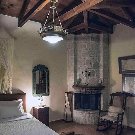 Troullos Traditional Homes Archanes