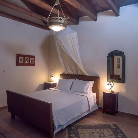 Aparthotel Troullos Traditional Homes