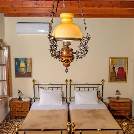 Troullos Traditional Homes * Archanes