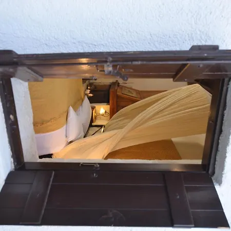 Aparthotel Troullos Traditional Homes Archanes